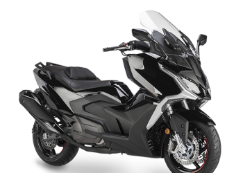 ak550premium_preta-3-4A